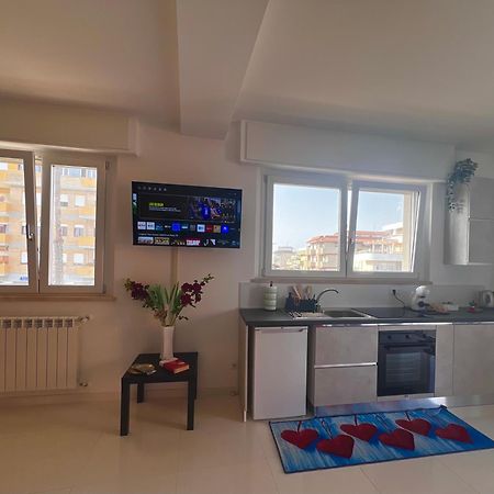 Roma Airport Sky Apartments Fiumicino Buitenkant foto