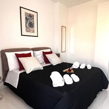 Roma Airport Sky Apartments Fiumicino Buitenkant foto